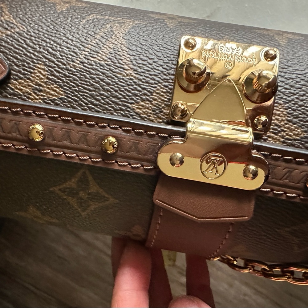 Louis Vuitton Monogram Clutch